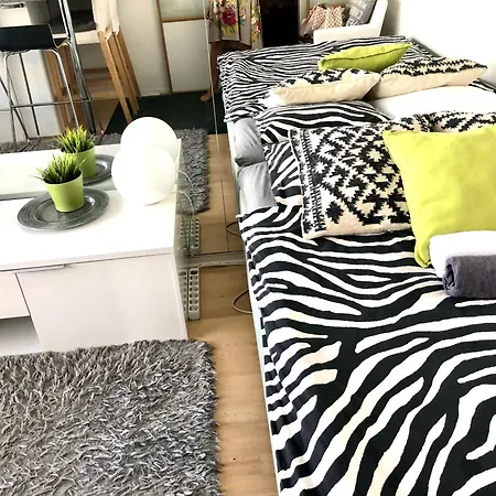 Apartment Kamppi Sweet 07