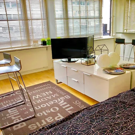 Apartment Kamppi Sweet 07